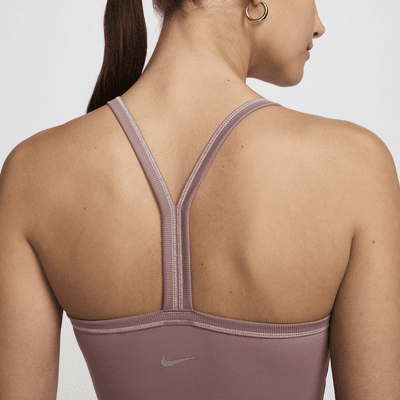 Camiseta de tirantes Dri-FIT cropped para mujer Nike One Fitted