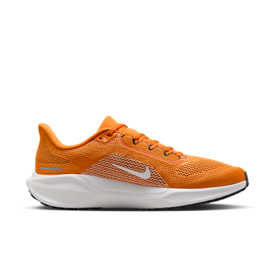 Tennessee Pegasus 41 Men's Nike College Road Running Shoes