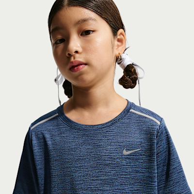Nike Miler Older Kids' Dri-FIT Short-Sleeve Top