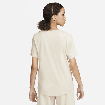 Playera para mujer Nike Sportswear Club Essentials