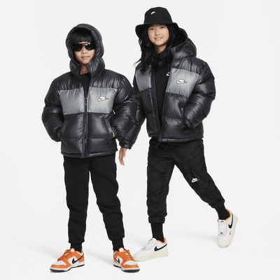 Nike Sportswear Heavyweight Synthetic Fill EasyOn Big Kids' Therma-FIT Repel Loose Hooded Jacket