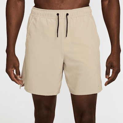 Shorts versatili Dri-FIT non foderati 18 cm Nike Unlimited – Uomo