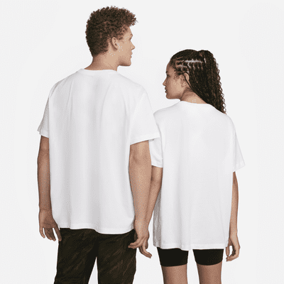 Nike Sportswear Essentials-T-shirt til kvinder