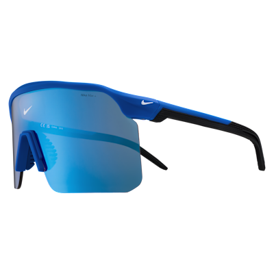 Nike Expedition Shield