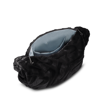 Nike Sportswear Faux Fur Slouchy Bag (19L)