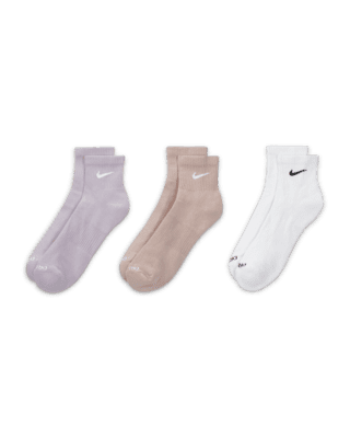 nike everyday plus cushioned training ankle socks