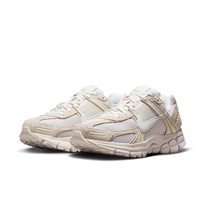 Nike Zoom Vomero 5 Women's Shoe
