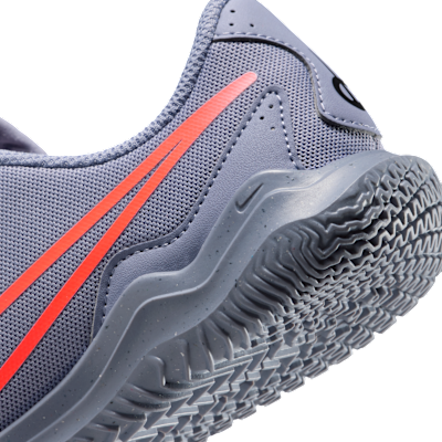 Nike Jr. Tiempo Legend 10 Club Younger/Older Kids' Indoor Court Low-Top Football Shoes