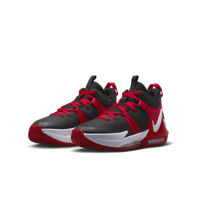 LeBron Witness 7 Older Kids' Basketball Shoes