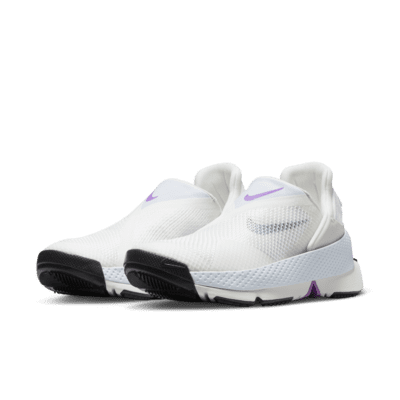 Nike Go FlyEase Easy On/Off Shoes