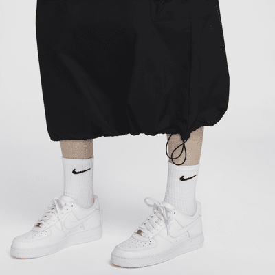 Nike Sportswear Essential Women's Mid-Rise Woven Cargo Midi Skirt