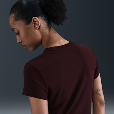 Nike Sportswear Chill Knit Women's Cropped T-Shirt