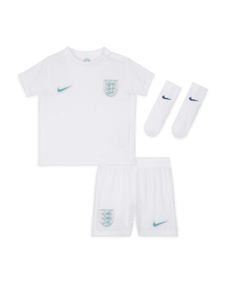 new born england kit