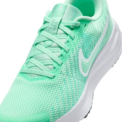 Tenis de correr en pavimento para mujer Nike Run Defy