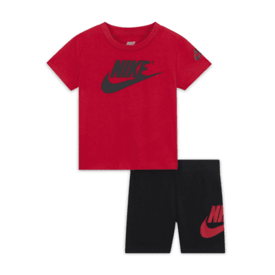 Nike Baby (12–24M) T-Shirt and Shorts Set