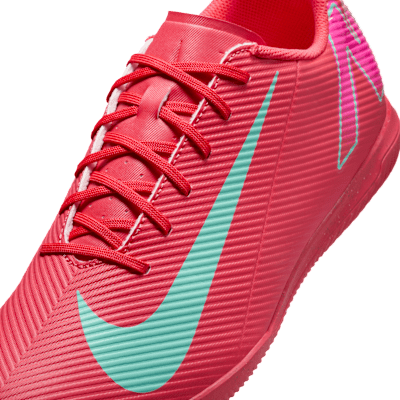 Nike Mercurial Vapor 16 Club IC Low-Top Football Shoes