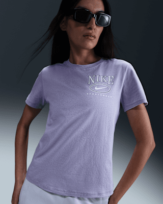 Женская футболка Nike Sportswear Club Short-Sleeve Graphic