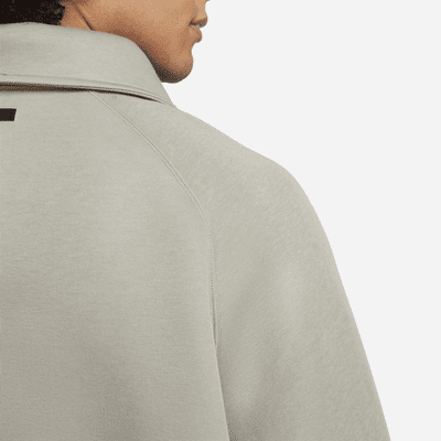 Nike Tech Fleece Herrenoberteil mit 1/2 Reißverschluss – Neu interpretiert