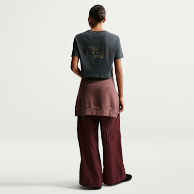 Nike Sportswear Club Women's Loose Cropped T-Shirt