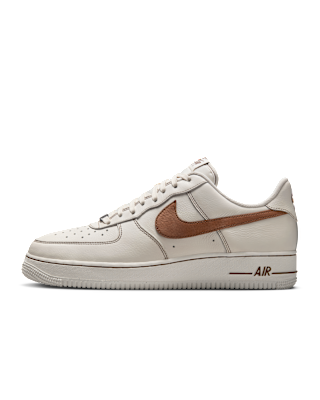 Nike Air Force 1 '07 LV8