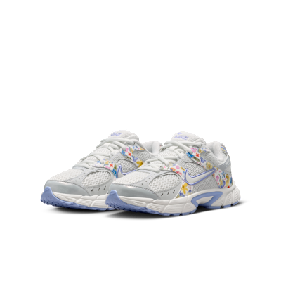 Nike V5 RNR SE Big Kids' Shoes