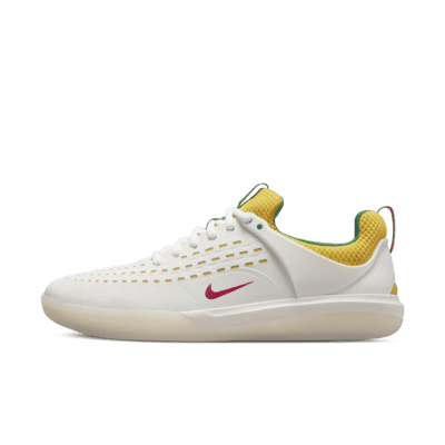 Nike SB Nyjah 3 PRM Skate Shoes