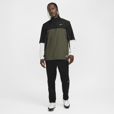 Nike Golf Club Dri-FIT rövid cipzáras férfi golfkabát