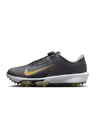 Nike Infinity Tour BOA 2｜2 採用更多鞋釘、新－騰躍運動商城