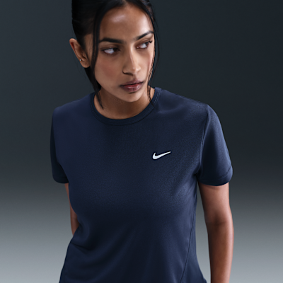 Nike Tempo