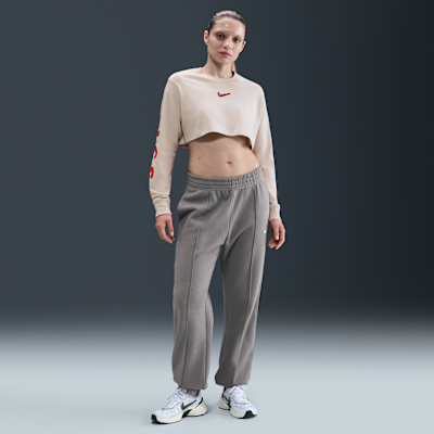 Nike Sportswear Women's Oversized Long-Sleeve Cropped T-Shirt