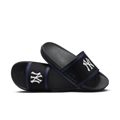 Nike Offcourt (MLB New York Yankees)