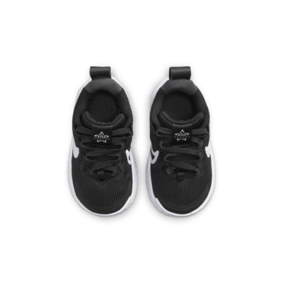 Nike Star Runner 4 cipő babáknak