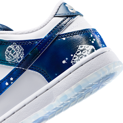 Nike Dunk 低筒鞋 x 樂高® 系列