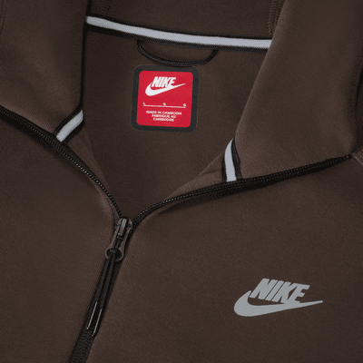 Chamarra de tejido Fleece de cierre completo para hombre Nike Tech Windrunner