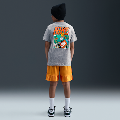 Playera para niños talla grande Nike Sportswear
