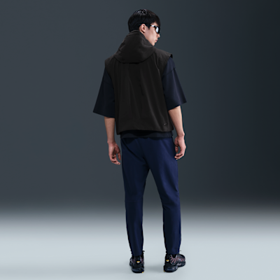 ナイキ テック メンズ Dri-FIT ウーブン ウィンドランナー ベスト