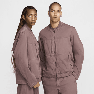 Počítačově zpracovaný bomber Nike Every Stitch Considered