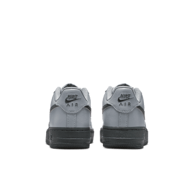 Nike Air Force 1 Older Kids' Shoes