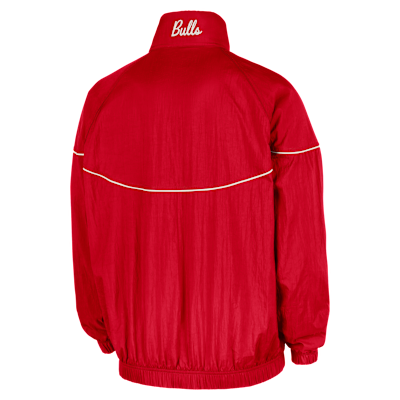 เสื้อแจ็คเก็ตอโนแรคผู้ชาย Nike NBA Chicago Bulls Courtside Windrunner