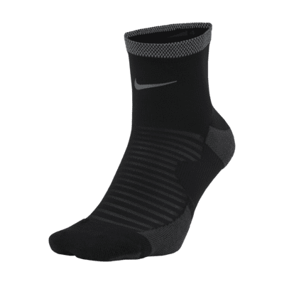 Nike Dri-FIT Spark Cushioned Ankle Running Socks. Nike JP