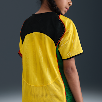Nike Total 90 Older Kids' Dri-FIT Football Shirt