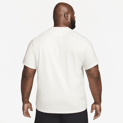 Nike Primary Men's Dri-FIT Short-Sleeve Versatile Top