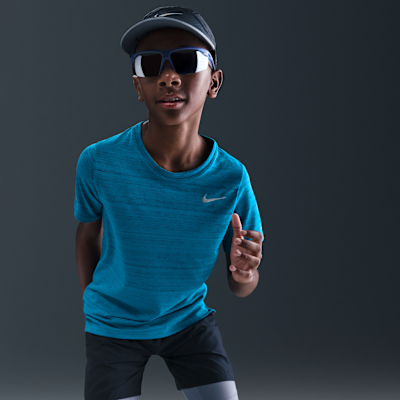 Nike Dri-FIT Miler Older Kids' (Boys') Training Top