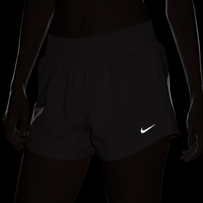 Shorts con forro de ropa interior Dri-FIT de tiro medio de 8 cm para mujer Nike One