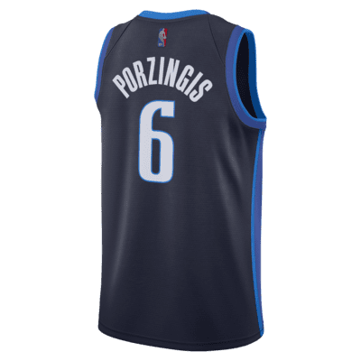 Camiseta Nike NBA Swingman para hombre Kristaps Porzingis Mavericks Earned Edition