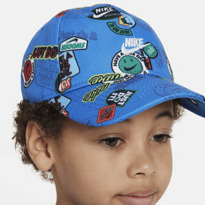 Gorra estampada con visera curva para niños talla pequeña Nike