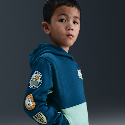 Conjunto de sudadera con gorro sin cierre y joggers de tejido Fleece para niños talla pequeña Nike