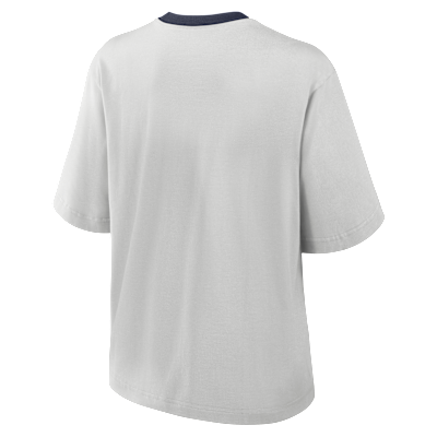 Playera universitaria Nike para mujer Michigan Legacy Arch Script Boxy