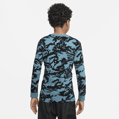 Nike Sportswear Big Kids' (Boys') Long-Sleeve T-Shirt