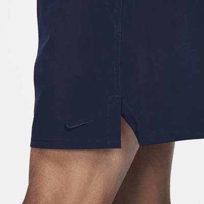 Shorts versátiles sin forro Dri-FIT de 13 cm para hombre Nike Unlimited